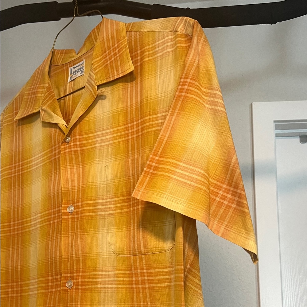 Vintage Towncraft Men's Orange Plaid Button Down Shirt - Picture 5 of 12